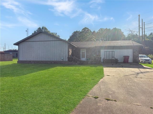 3 Mill Circle Drive, Dardanelle, AR 72834
