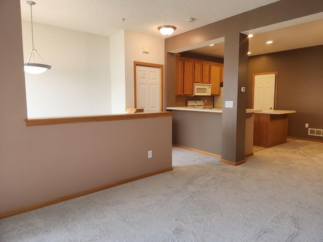 14494 Sumter Avenue, Savage, MN 55378