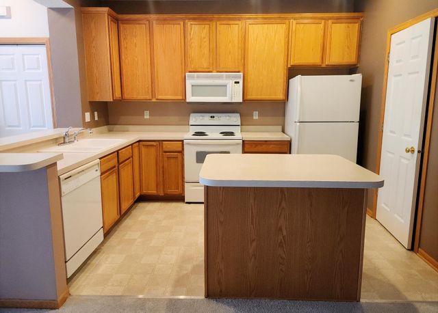 14494 Sumter Avenue, Savage, MN 55378