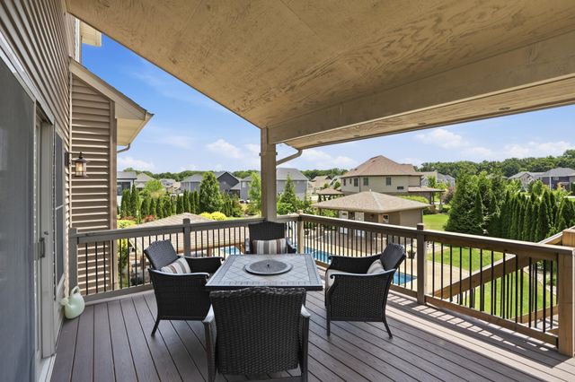 863 Sylvia Lane, Crown Point, IN 46307