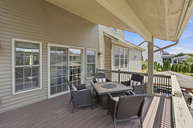 863 Sylvia Lane, Crown Point, IN 46307