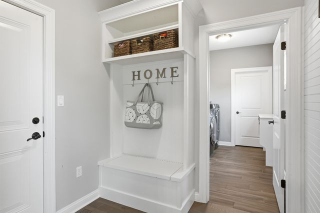 863 Sylvia Lane, Crown Point, IN 46307