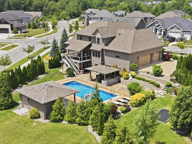 863 Sylvia Lane, Crown Point, IN 46307