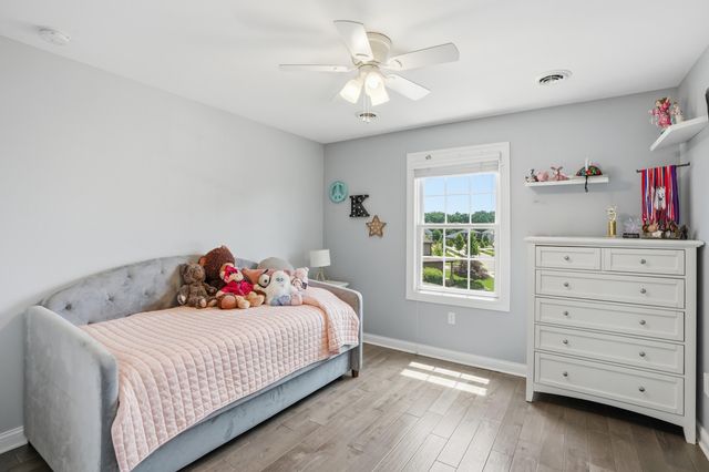 863 Sylvia Lane, Crown Point, IN 46307