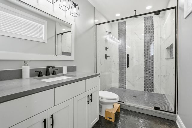 863 Sylvia Lane, Crown Point, IN 46307