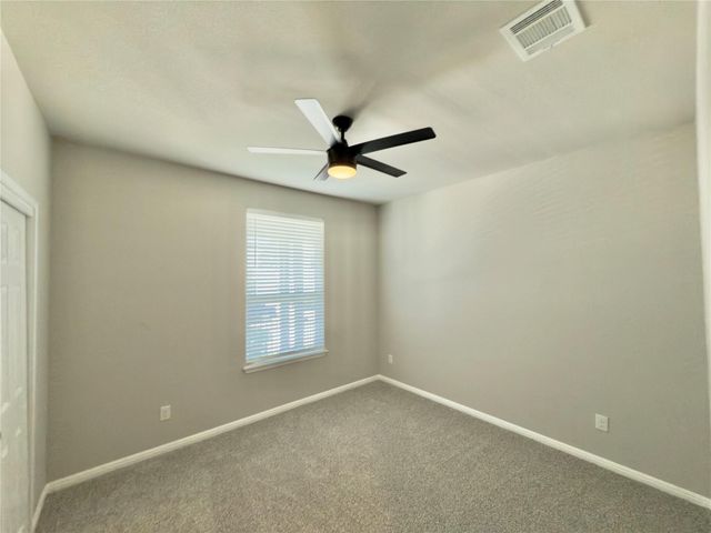 316 E Broade ST, Leander, TX 78641