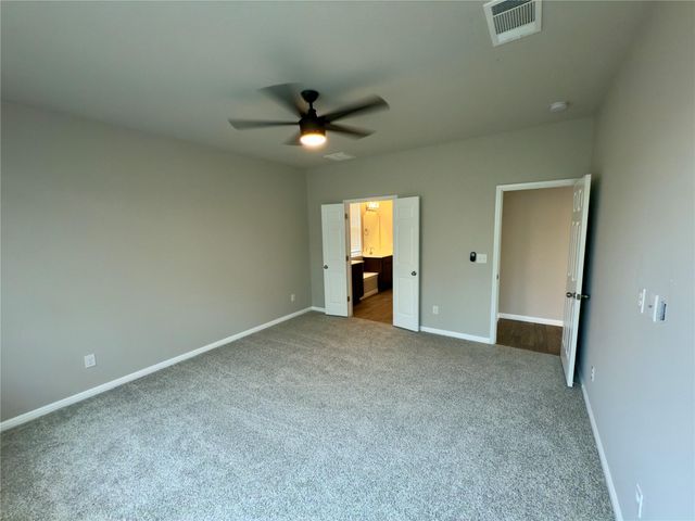 316 E Broade ST, Leander, TX 78641