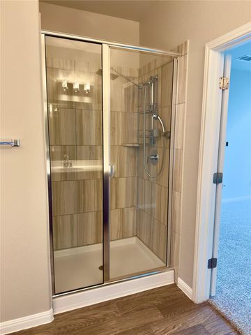 316 E Broade ST, Leander, TX 78641