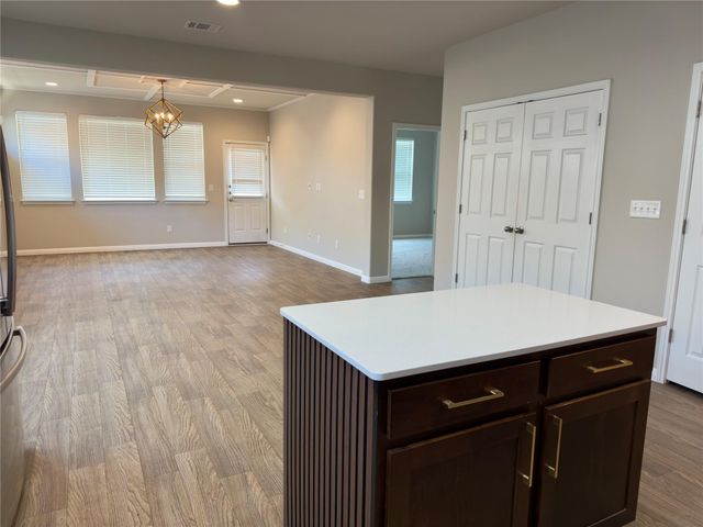 316 E Broade ST, Leander, TX 78641