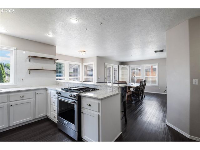 3253 Se 24TH Ter, Gresham, OR 97080