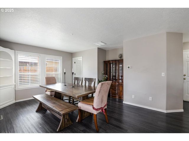 3253 Se 24TH Ter, Gresham, OR 97080