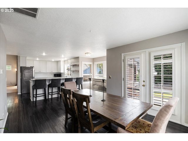 3253 Se 24TH Ter, Gresham, OR 97080
