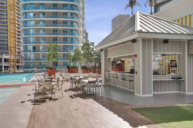 1300 S Miami Ave 2306, Miami, FL 33130