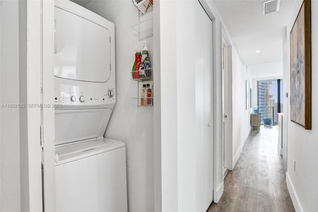 1300 S Miami Ave 2306, Miami, FL 33130