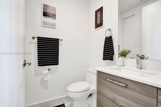 1300 S Miami Ave 2306, Miami, FL 33130