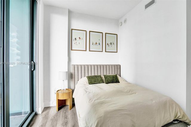 1300 S Miami Ave 2306, Miami, FL 33130