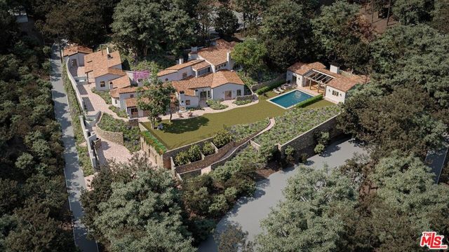 2320 Bowmont Drive, Beverly Hills, CA 90210