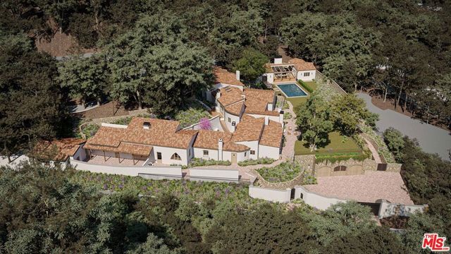 2320 Bowmont Drive, Beverly Hills, CA 90210