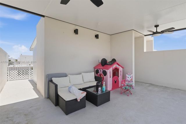 25847 SW 145th Ave, Homestead, FL 33032