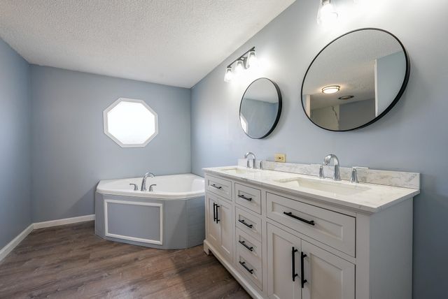 2120 SW 63rd Ter, El Dorado, KS 67042