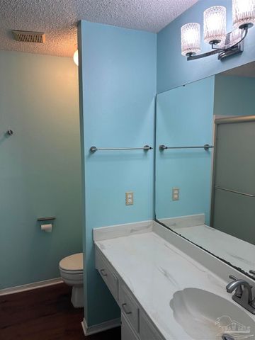 1500 E Johnson Ave 128, Pensacola, FL 32514