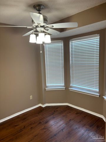 1500 E Johnson Ave 128, Pensacola, FL 32514