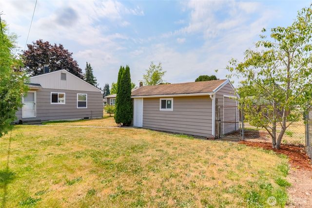 921 E 58th Street, Tacoma, WA 98404