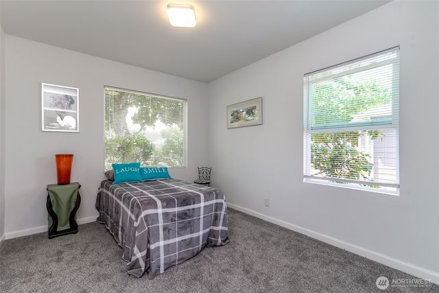 921 E 58th Street, Tacoma, WA 98404