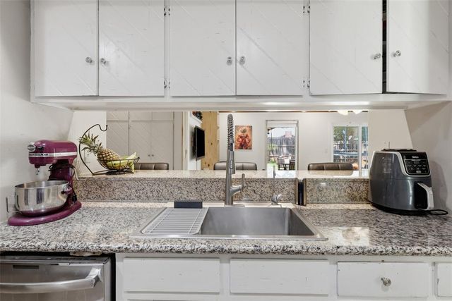 2713 Haystack Lane, Enid, OK 73703