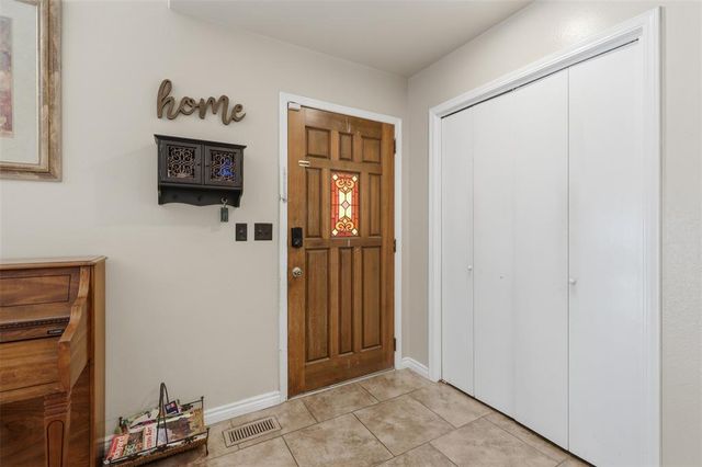 2713 Haystack Lane, Enid, OK 73703