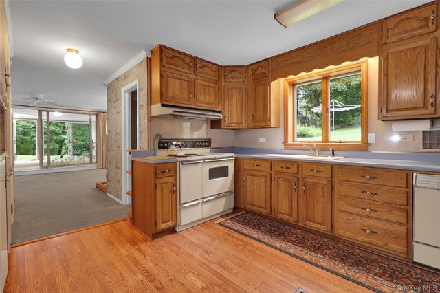 457 Saw Mill River Road, Millwood, NY 10546