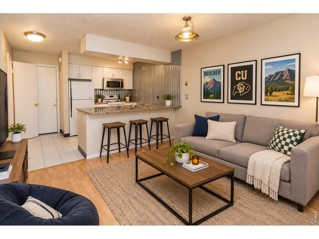 1200 College Ave 213, Boulder, CO 80302