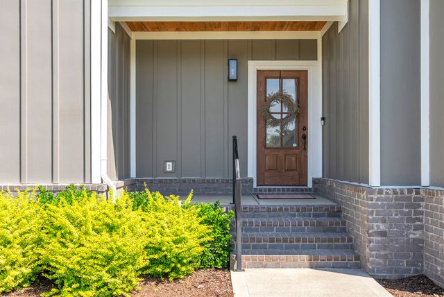 1860 Rhonda Dr, Christiana, TN 37037