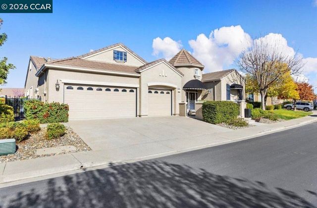 2041 Kent Dr, Brentwood, CA 94513