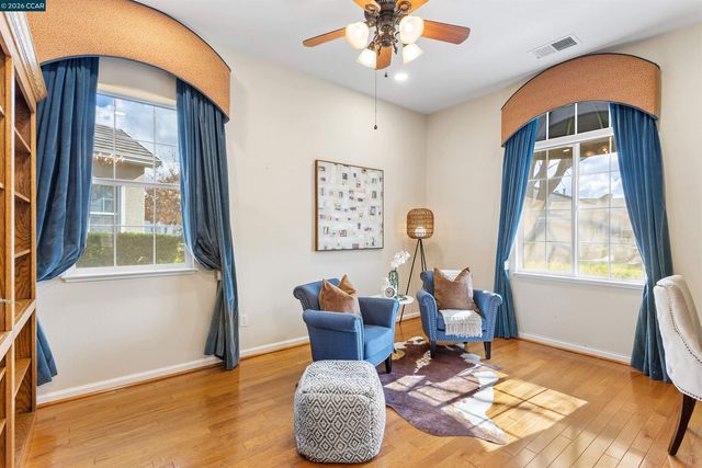 2041 Kent Dr, Brentwood, CA 94513