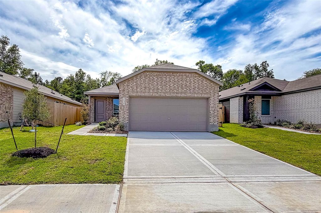21327 Patton Hills Lane, Humble, TX 77338