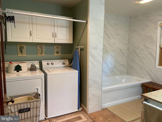 12662 RIDGEWOOD DRIVE, Hesston, PA 16647