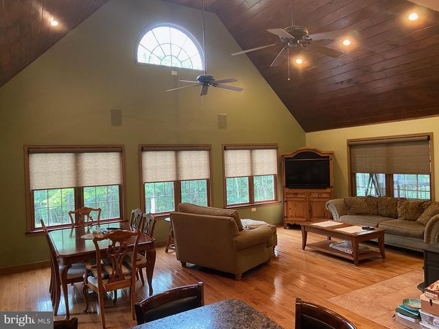 12662 RIDGEWOOD DRIVE, Hesston, PA 16647