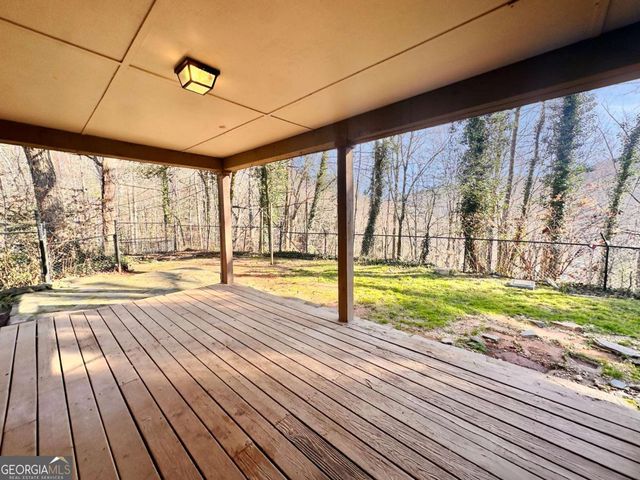 181 Barnyard Lane, Clayton, GA 30525