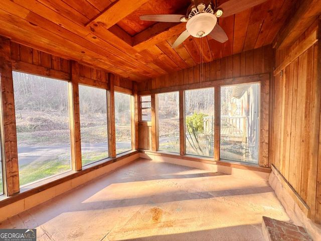 181 Barnyard Lane, Clayton, GA 30525