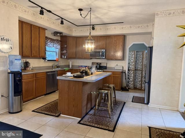 3355 ELSA AVE, Waldorf, MD 20603