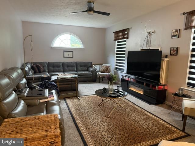 3355 ELSA AVE, Waldorf, MD 20603