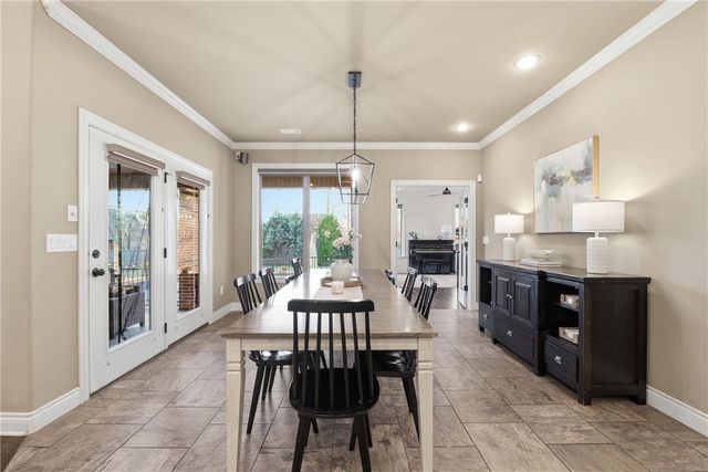 5917 W Kennedy Drive, Fayetteville, AR 72704