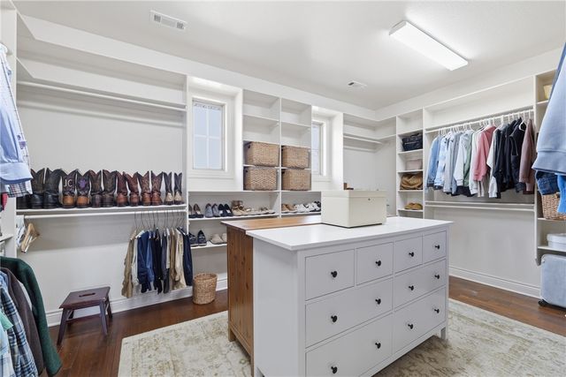 5917 W Kennedy Drive, Fayetteville, AR 72704