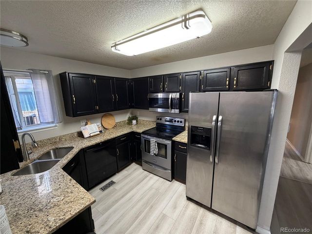 3667 S Flanders, Aurora, CO 80013