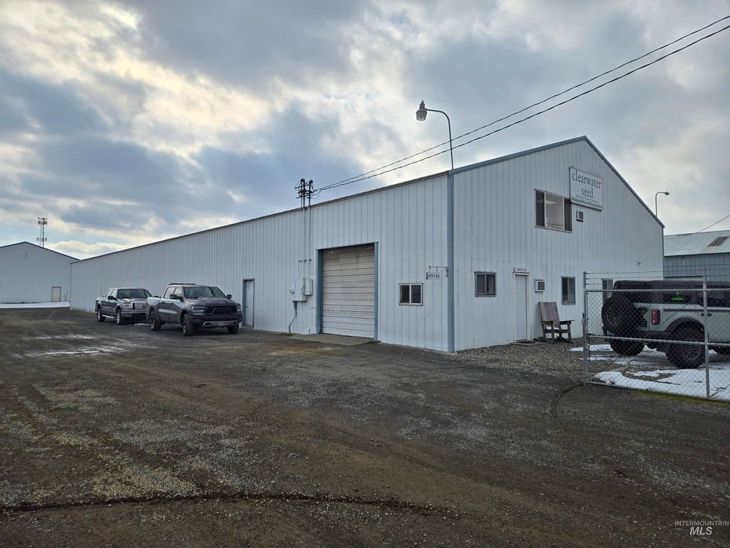1265 Port Way, Clarkston, WA 99403