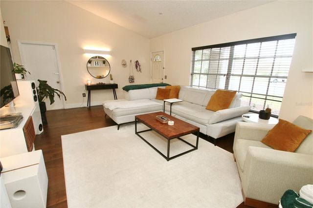 423 COUNTRY WOOD CIRCLE, Lake Mary, FL 32746