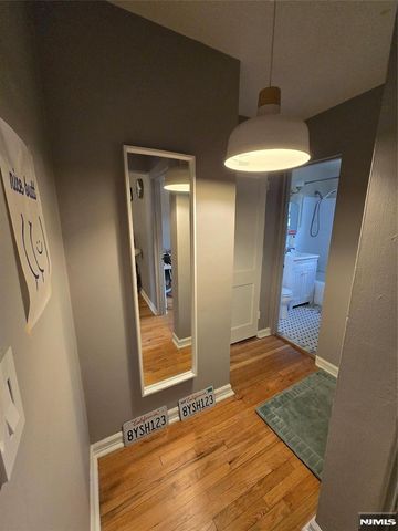 125 E Clinton Avenue 3B, Bergenfield, NJ 07621