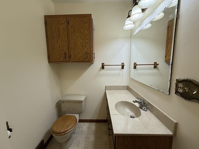 522 5th Avenue, Madison, MN 56256