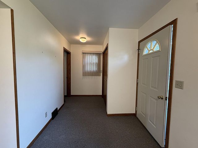 522 5th Avenue, Madison, MN 56256